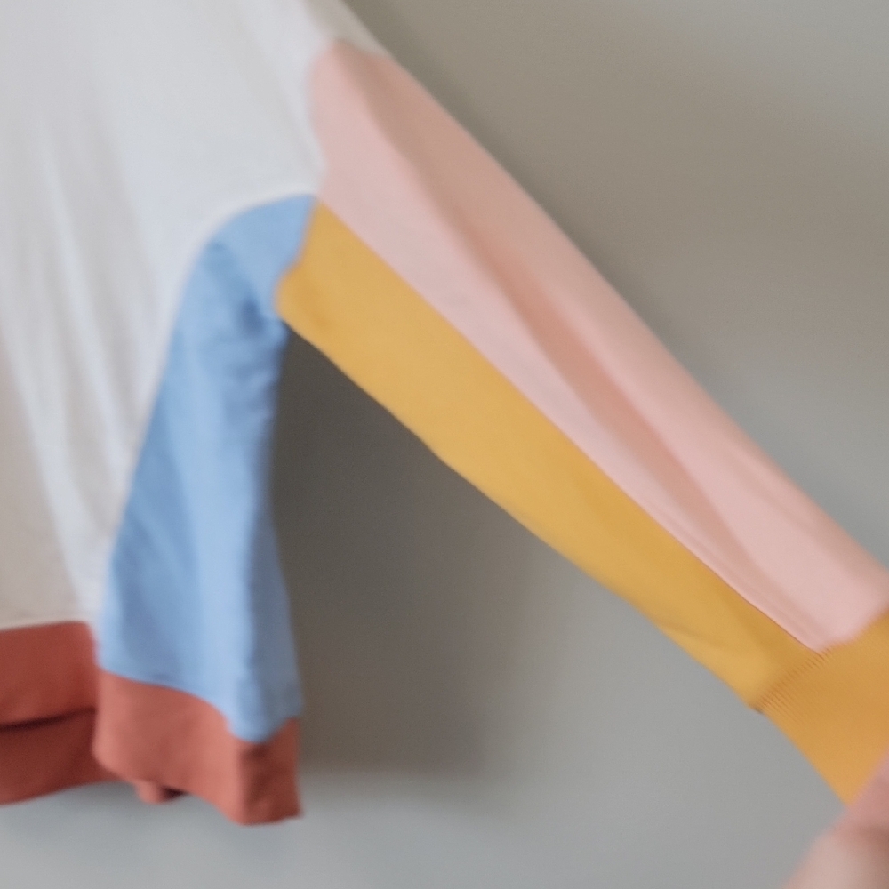 Natural Reflections Modern Colorblock Pullover Hoodie - Picture 8 of 15